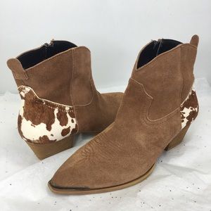 Dingo suede leather brown cow print calf hair boots 8.5